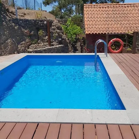 Con Piscina Privada El Roble * Moya (Gran Canaria)
